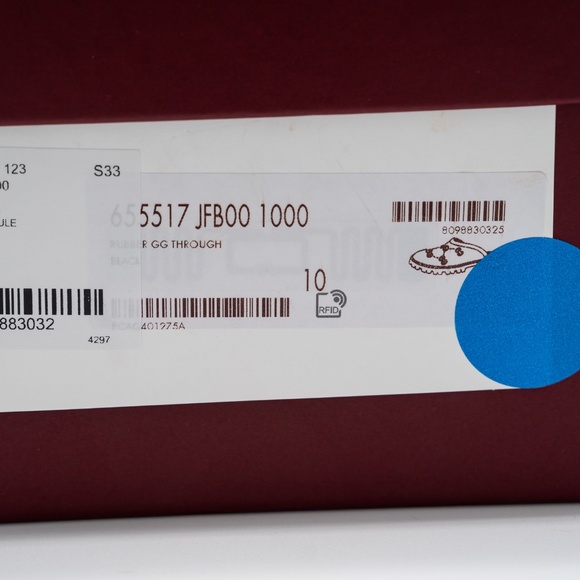 size 10G 10.5 US Gucci Slip On Sandal Cut Out Monogram Black Trek Slides - Picture 11 of 11